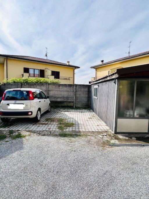 Ferienwohnung Casa Lucia A Carugo Exterior foto